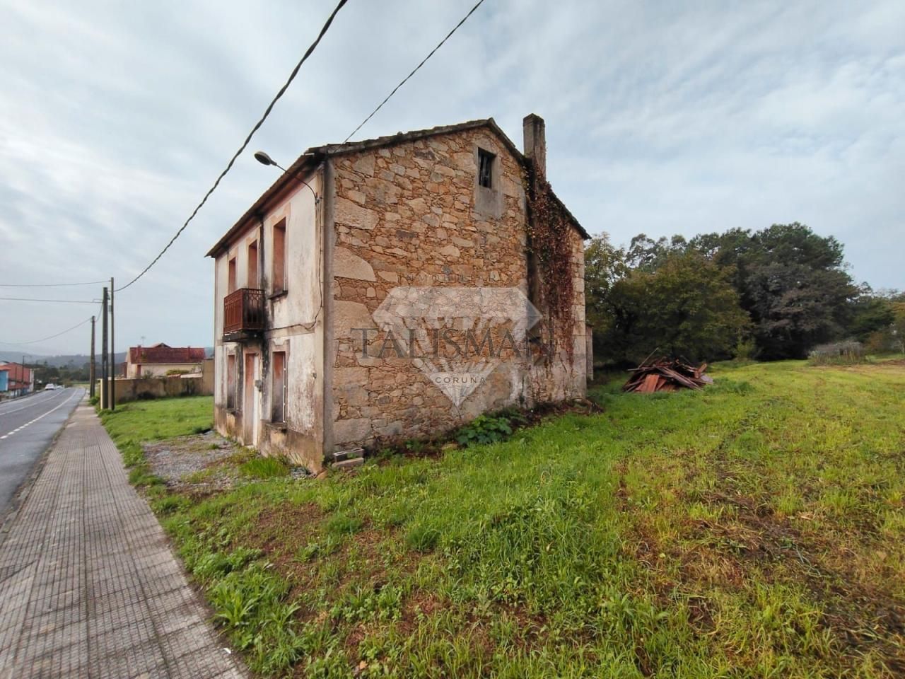 Casa o chalet en venta en Outes con Calefacción, Jardín privado y Amueblado