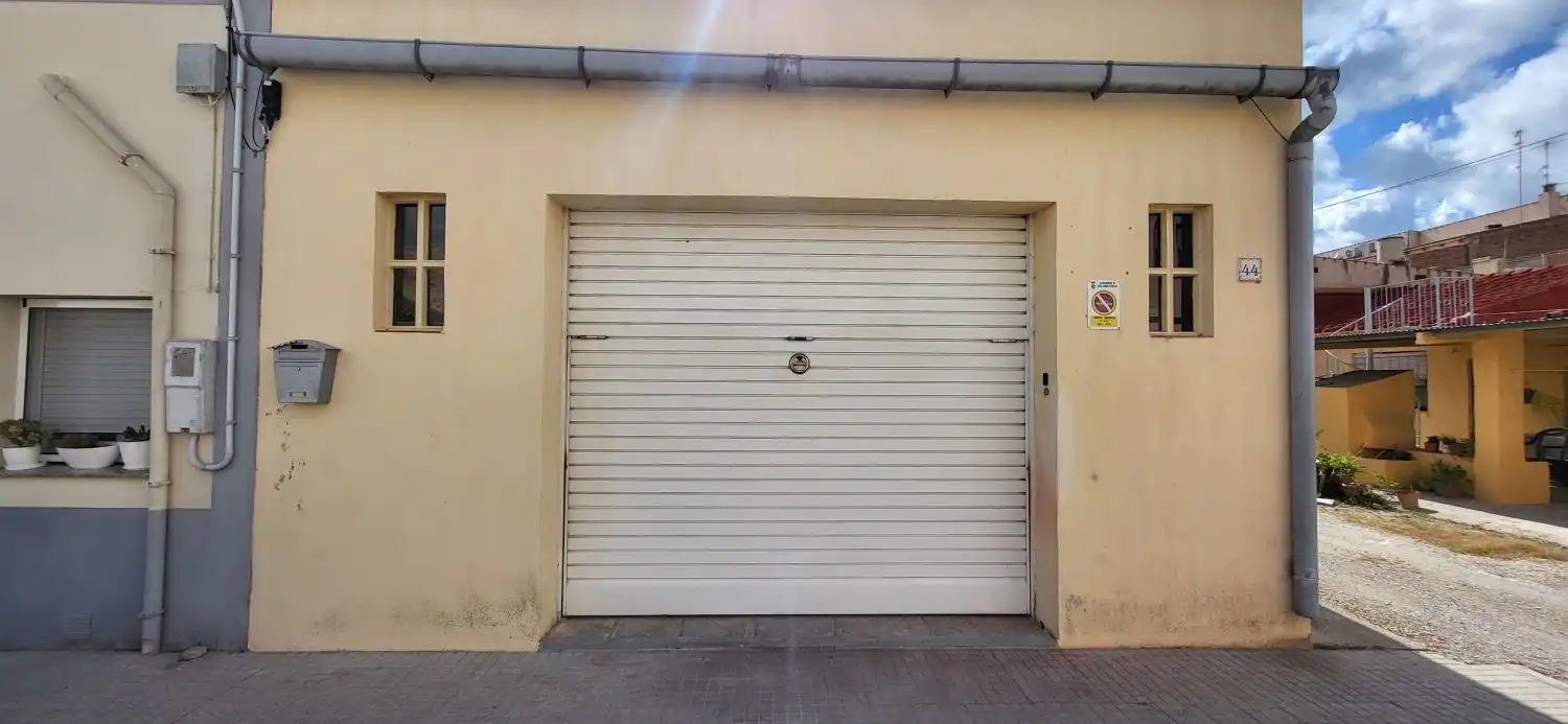 Parking de Casa o chalet en venta en Sant Jaume d'Enveja con Aire acondicionado y Trastero
