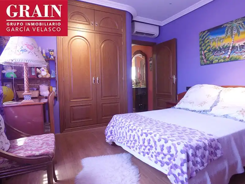 Habitación de Casa o chalet en venta en Albacete con Aire acondicionado, Calefacción y Jardín privado