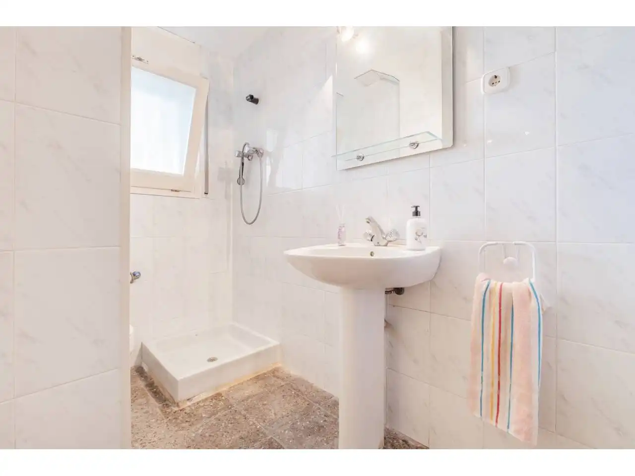 Badezimmer von Haus oder Chalet zum Verkauf in Matadepera mit Heizung, Privatgarten und Terrasse