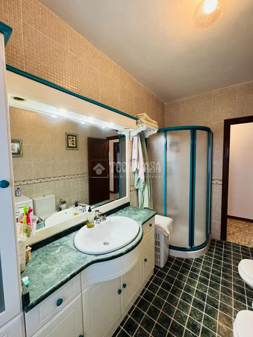 Bany de Casa o xalet en venda en Mora amb Calefacció, Jardí privat i Piscina