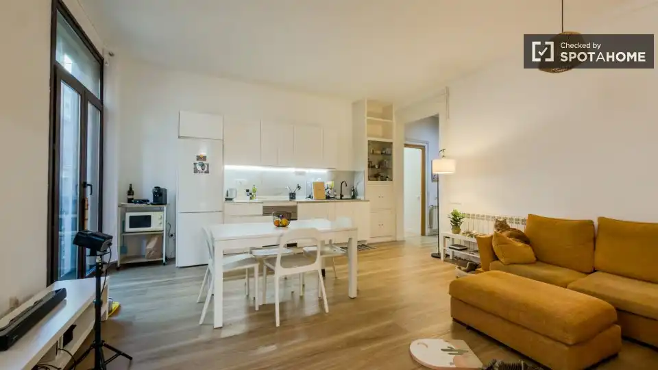 Appartamento con terrazza in affitto a Ciutat Vella, imagen 11