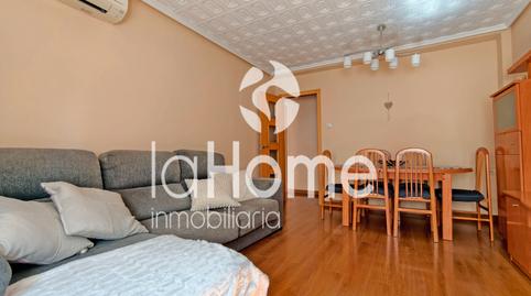 Foto 2 de Piso en venta en Avenida de la Paz, Xirivella