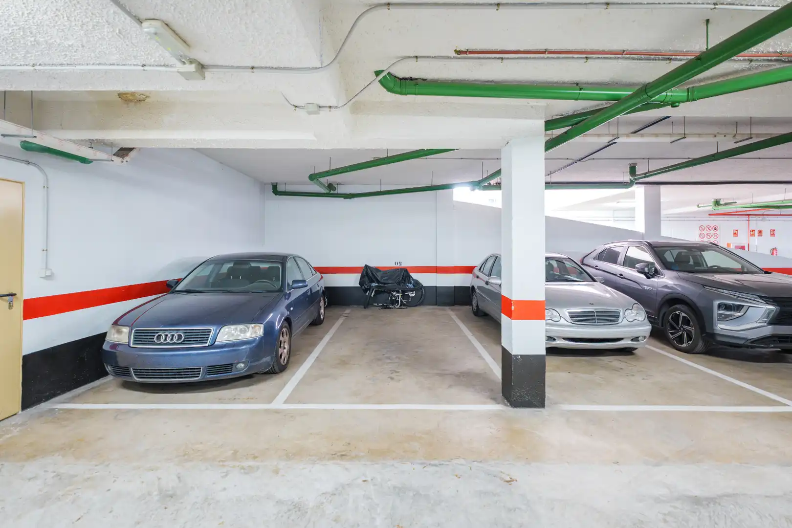Parking of Flat for sale in San Cristóbal de la Laguna  with Furnished, Oven and Washing machine