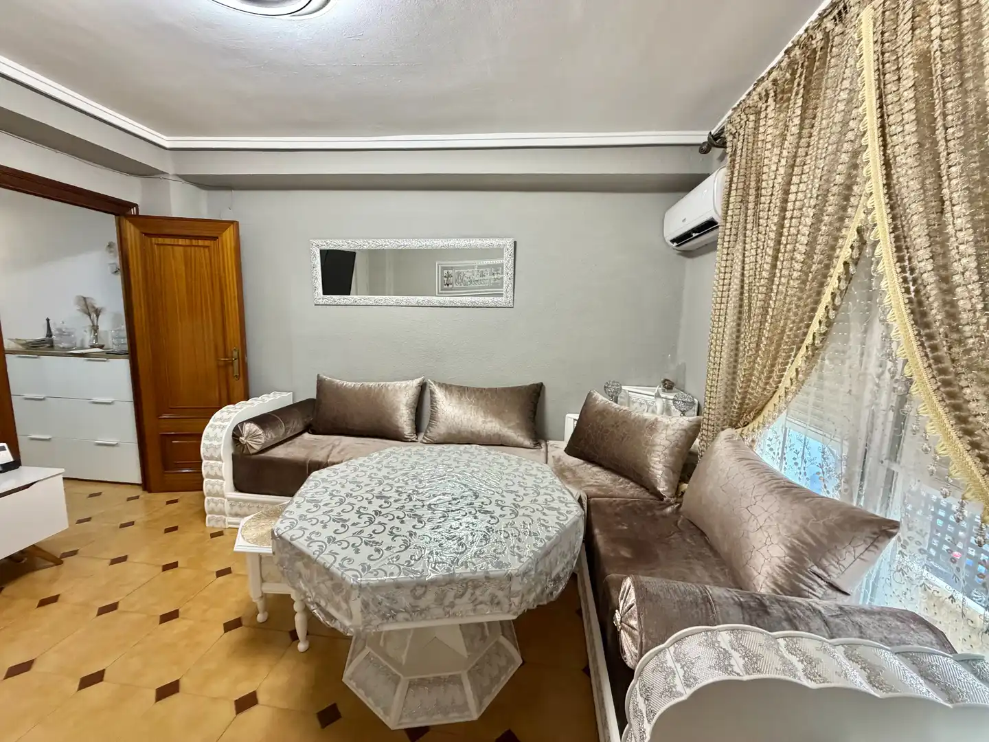 Flat with terrace for sale in Avinguda Sants de la Pedra, imagen 2