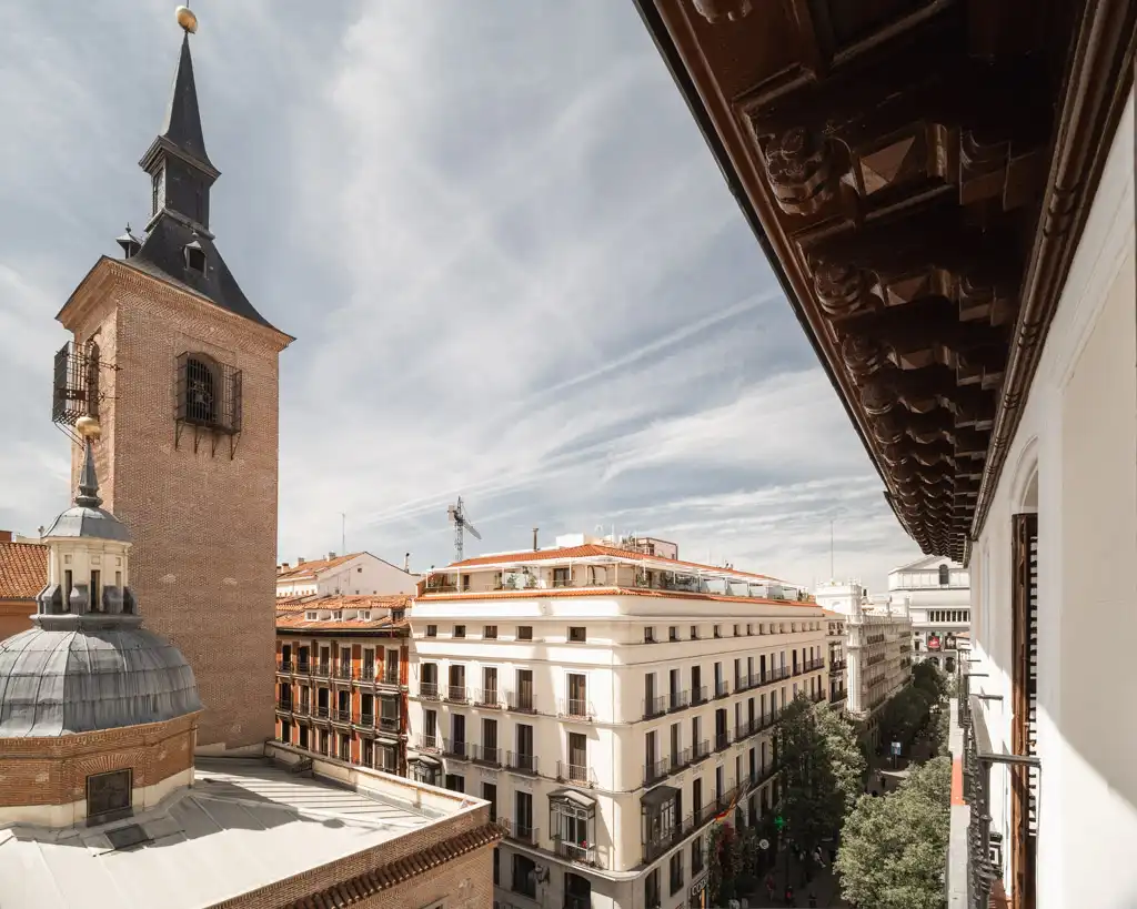 Exterior view of Flat for rent in Madrid  with Air Conditioner, Heating and Balcony