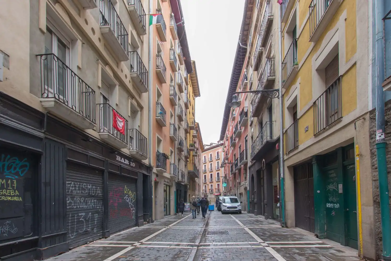Vista exterior de Piso en venta en  Pamplona / Iruña con Calefacción, Amueblado y Balcón