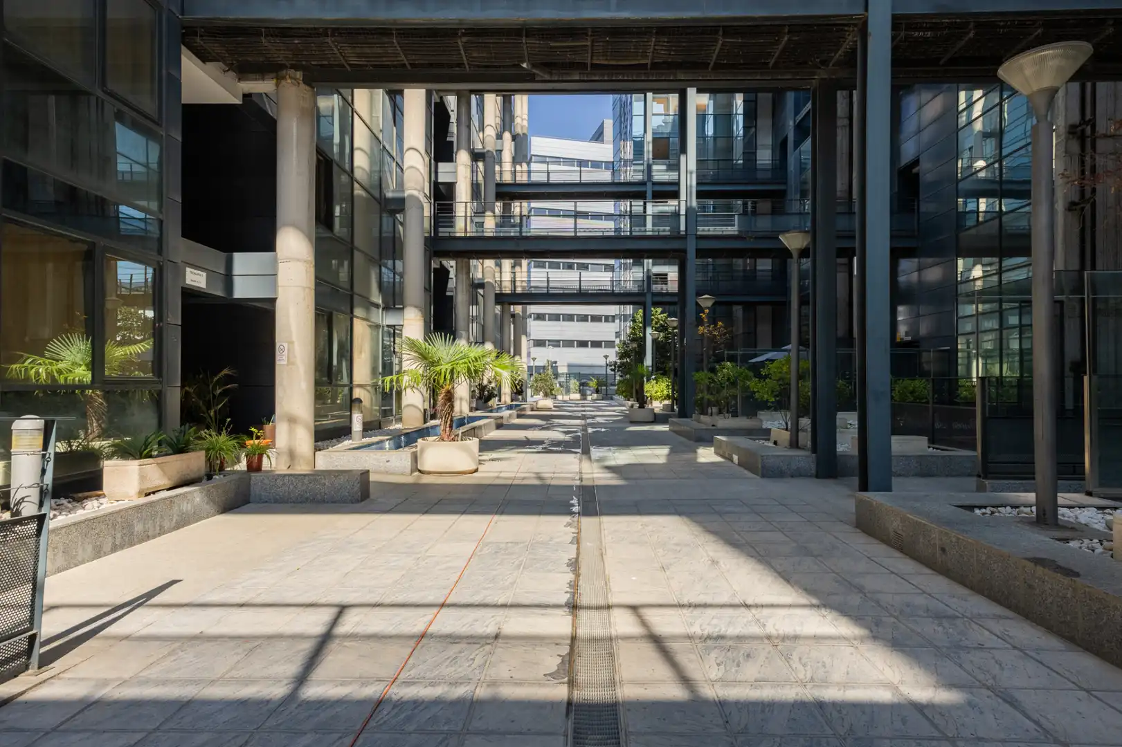 Vista exterior de Dúplex en venta en Madrid con Calefacción