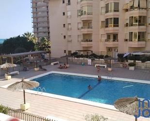 Piscina de Apartament de lloguer en El Campello amb Aire condicionat, Terrassa i Piscina comunitària