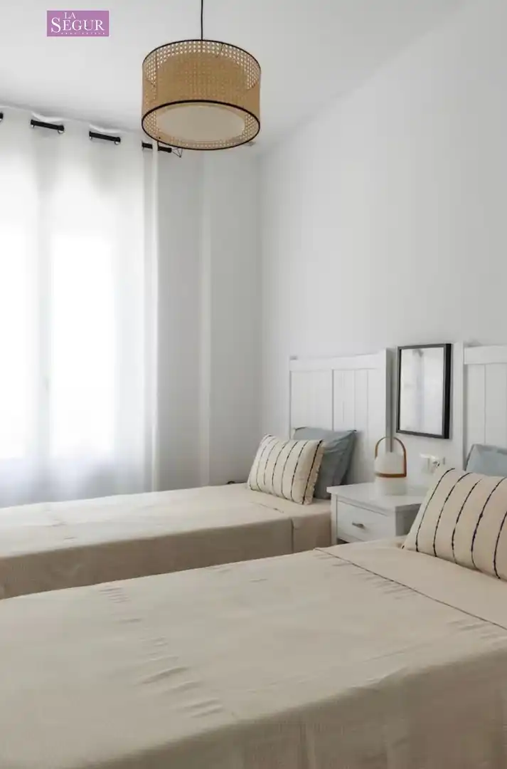 Bedroom of Ground floor for sale in Conil de la Frontera  with Terrace, Furnished and Community pool