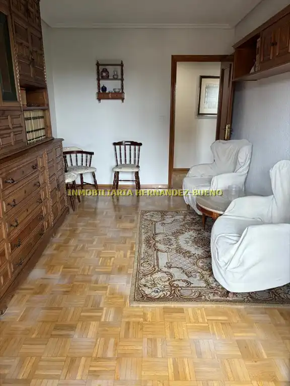 Living room of Flat for sale in Salamanca  with Heating and Balcony