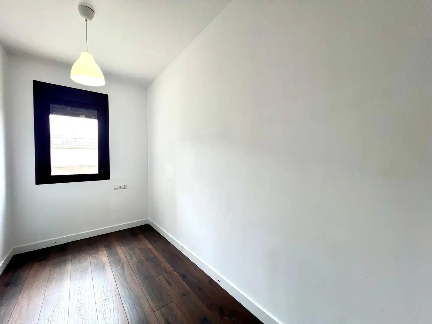 Habitación de Piso en venta en Deltebre con Alarma