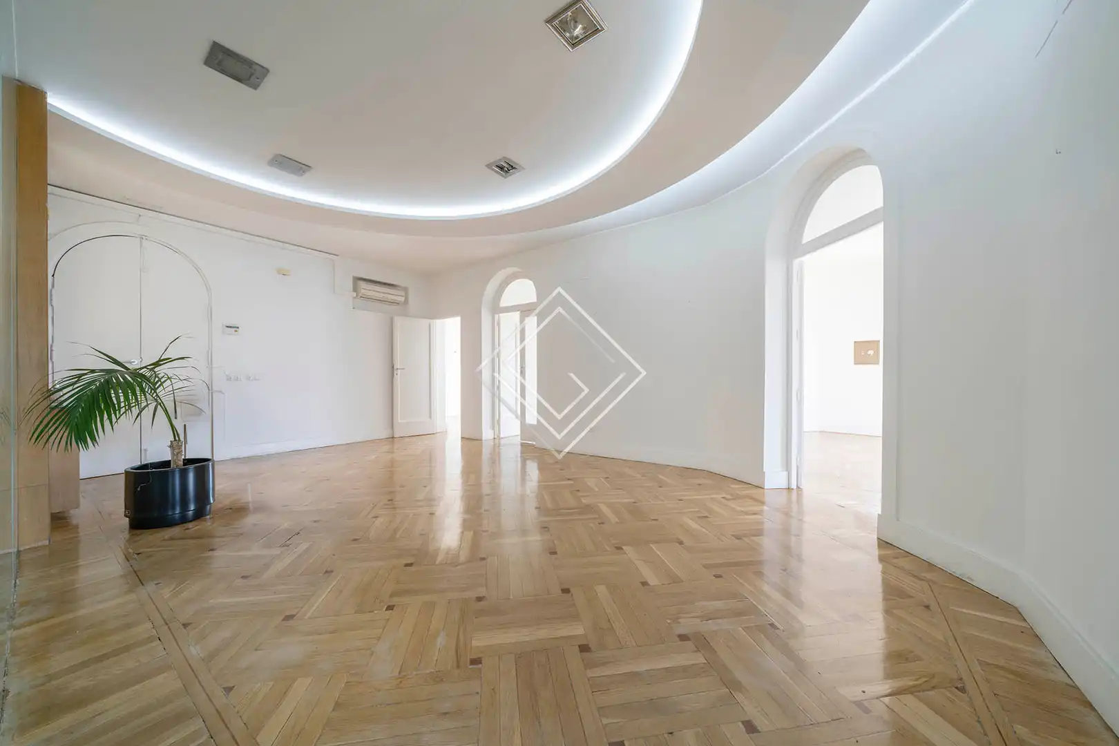 Office for sale in Madrid