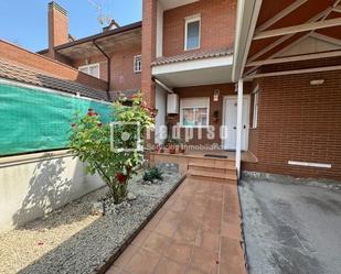 Vista exterior de Casa o xalet en venda en Ciempozuelos amb Aire condicionat i Terrassa