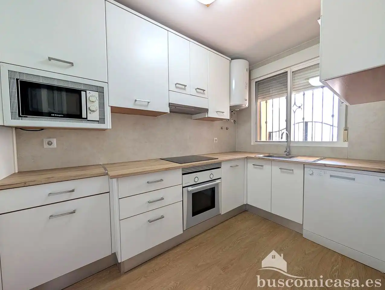 Kitchen of Duplexes for sale in Linares  with Air Conditioner, Balcony and Community pool