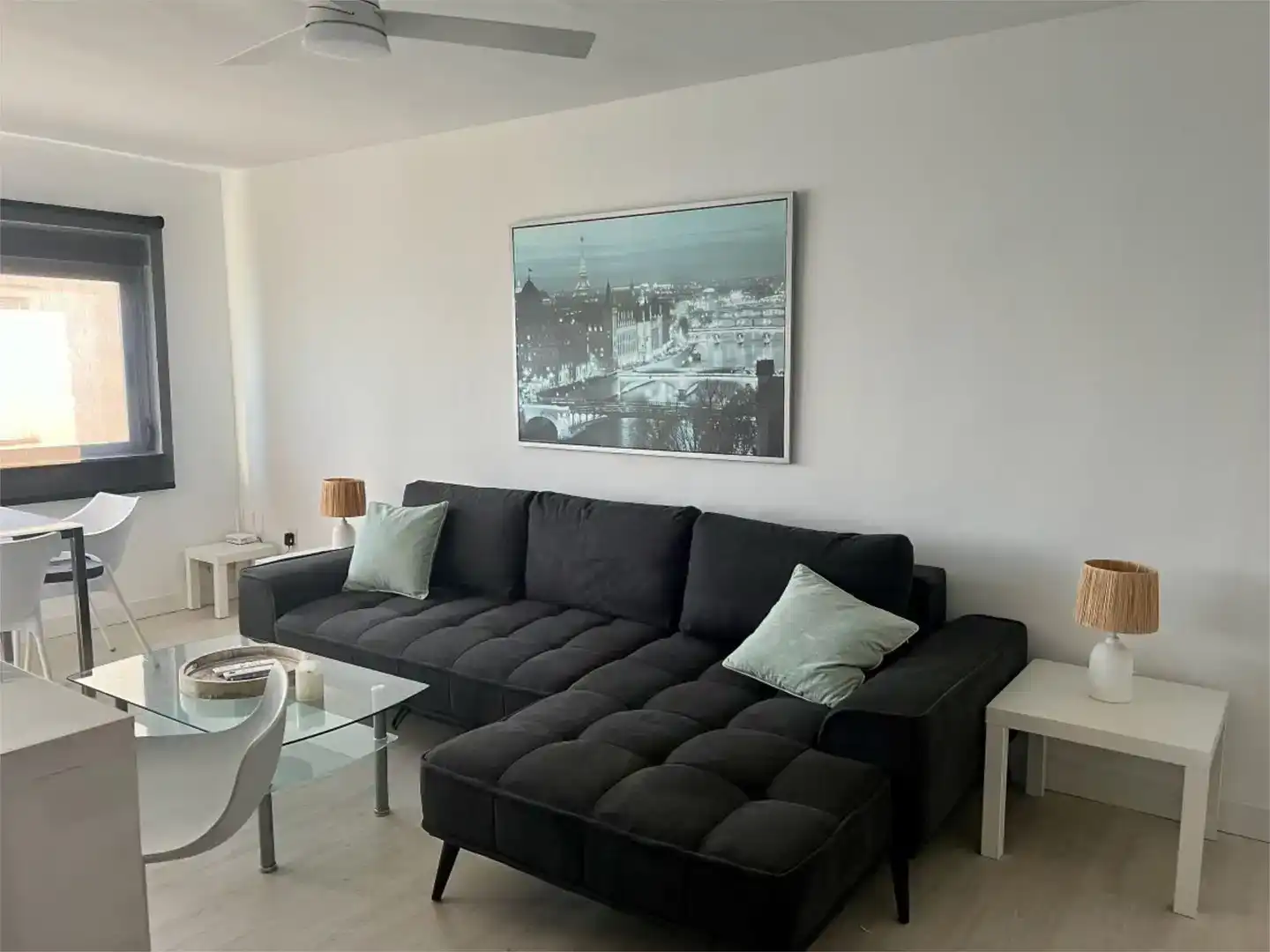 Sala d'estar de Apartament de lloguer en Altea amb Aire condicionat i Balcó