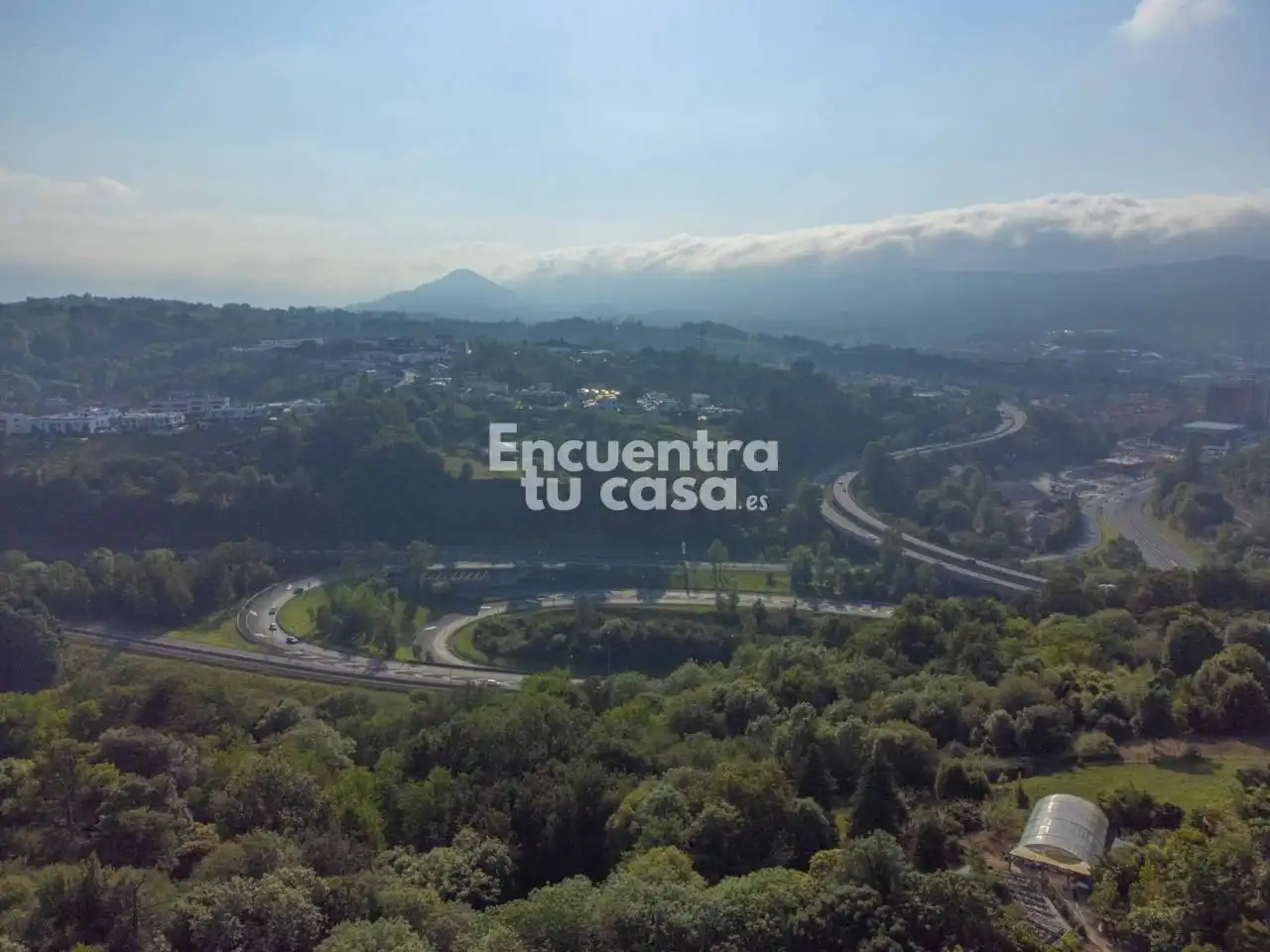 Vista exterior de Casa o xalet en venda en Donostia - San Sebastián  amb Jardí privat, Terrassa i Piscina