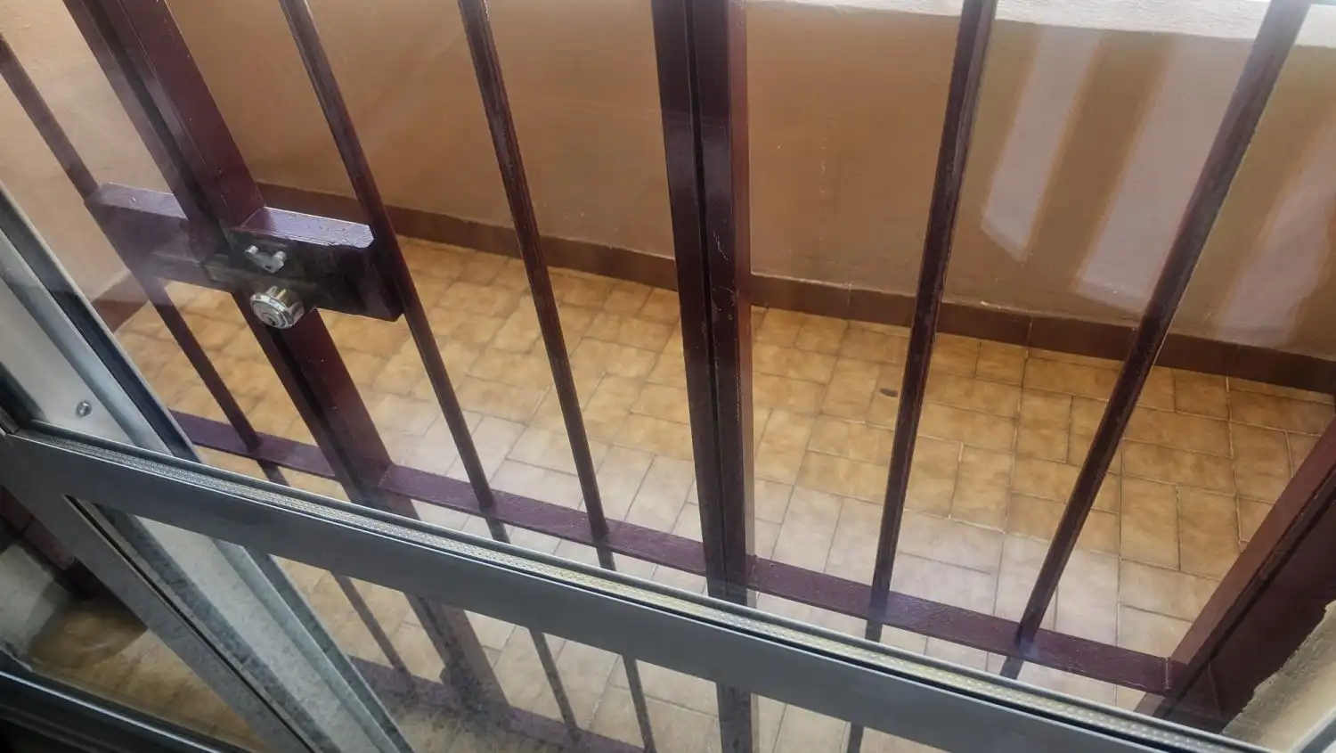 Terrassa de Pis de lloguer en Sevilla amb Calefacció, Terrassa i Moblat