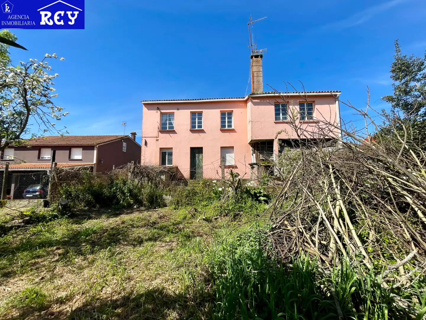 Vista exterior de Casa o chalet en venta en Santiago de Compostela  con Calefacción, Jardín privado y Trastero