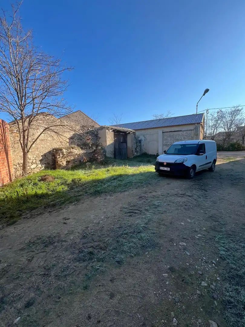 Country homes for sale in Santa María la Real de Nieva  with Private garden and Storage room