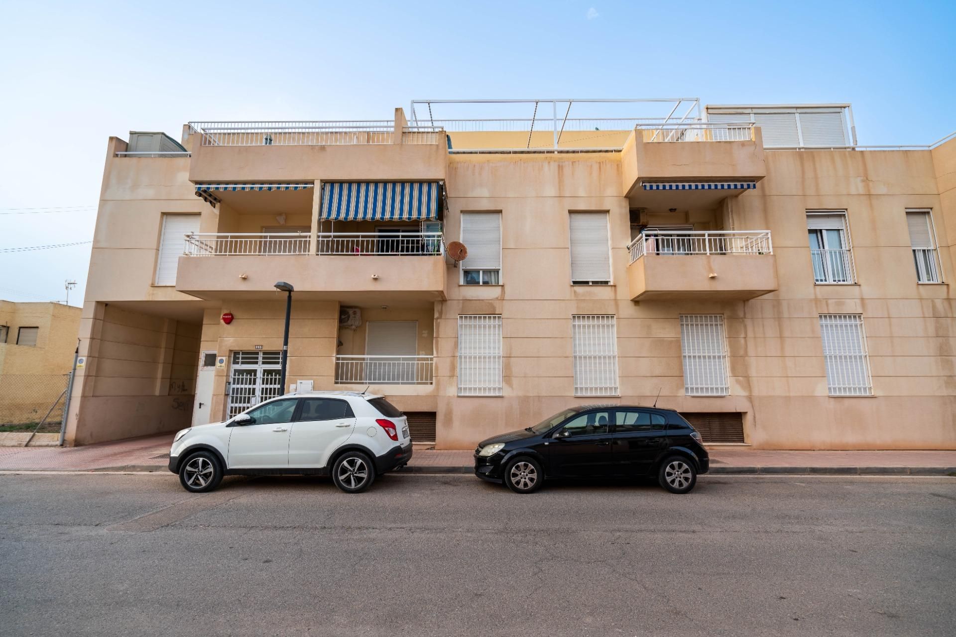 Vista exterior de Apartamento en venta en Cabo de Gata con Aire acondicionado, Calefacción y Terraza