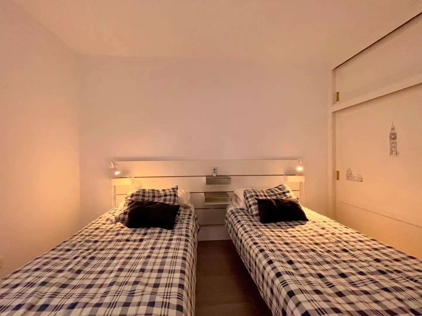 Dormitori de Apartament de lloguer en Mogán amb Moblat, Balcó i Piscina comunitària