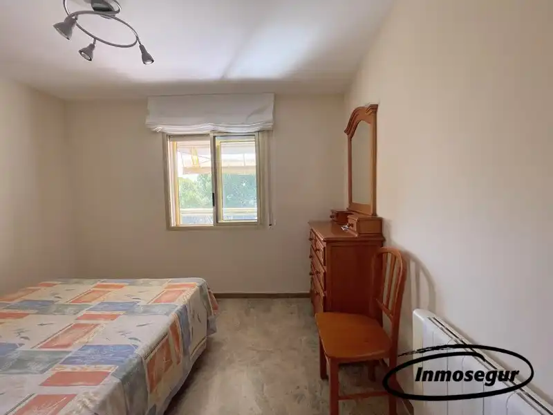Habitación de Piso en venta en Salou con Terraza, Amueblado y Piscina comunitaria