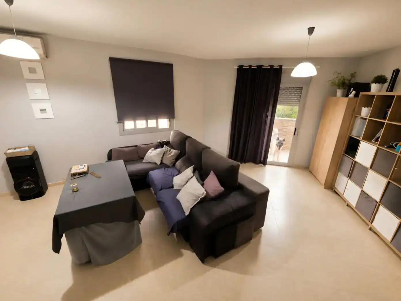 Sala d'estar de Pis en venda en San Bernabé