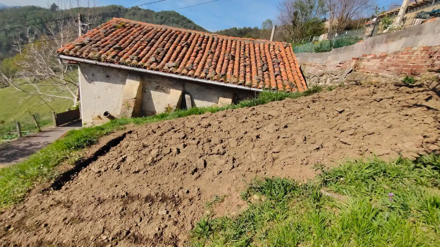 Casa o xalet en venda en San Martín del Rey Aurelio amb Piscina