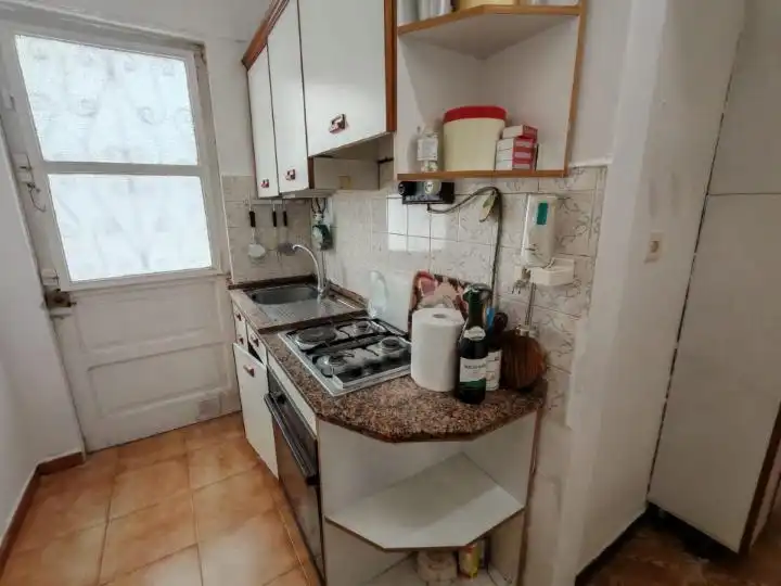 Kitchen of Ground floor for sale in Vigo   with Terrace and Storage room