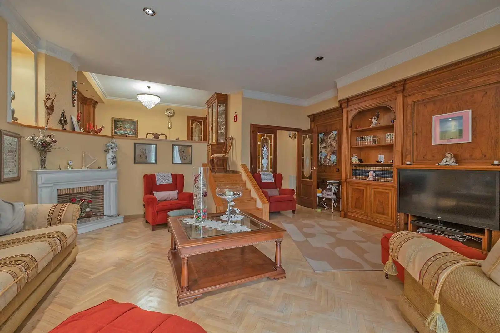 Sala de estar de Casa adosada en venta en Tres Cantos con Calefacción, Jardín privado y Parquet