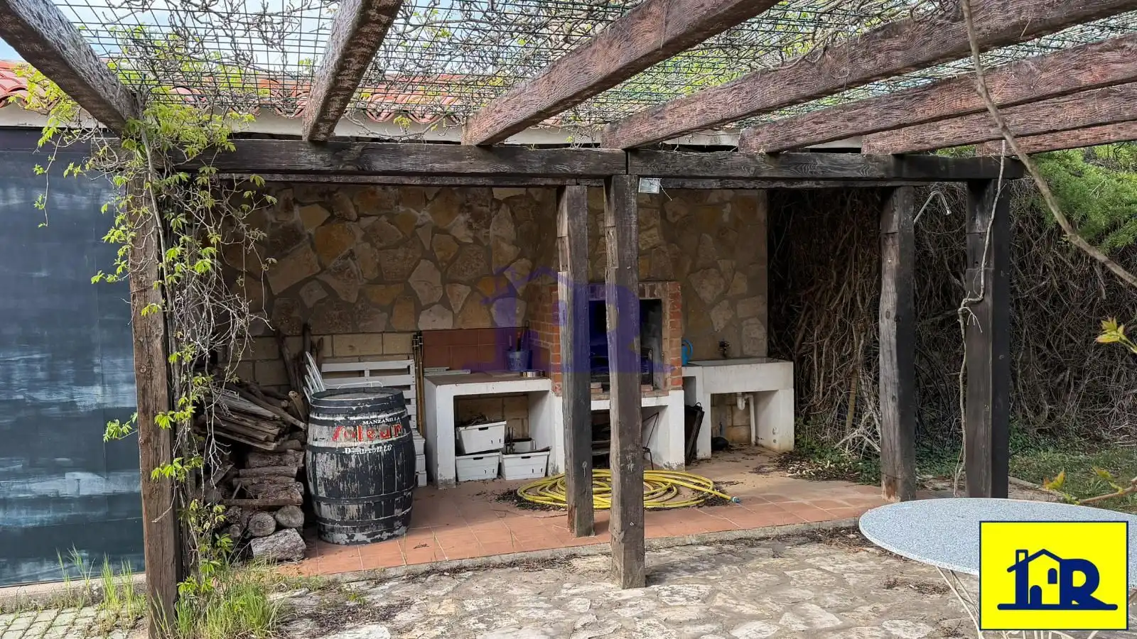 Casa o xalet en venda en Villalba de la Sierra amb Calefacció, Traster i Piscina