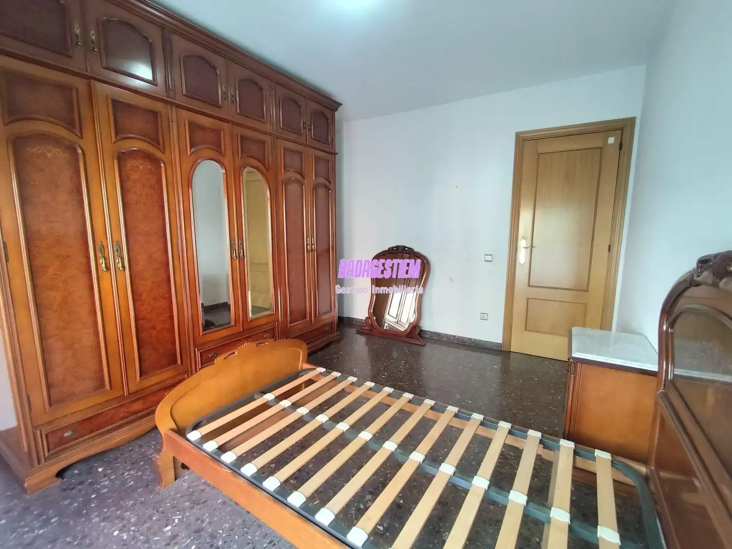 Schlafzimmer von Wohnung zum Verkauf in Santa Coloma de Gramenet mit Heizung, Terrasse und Balkon