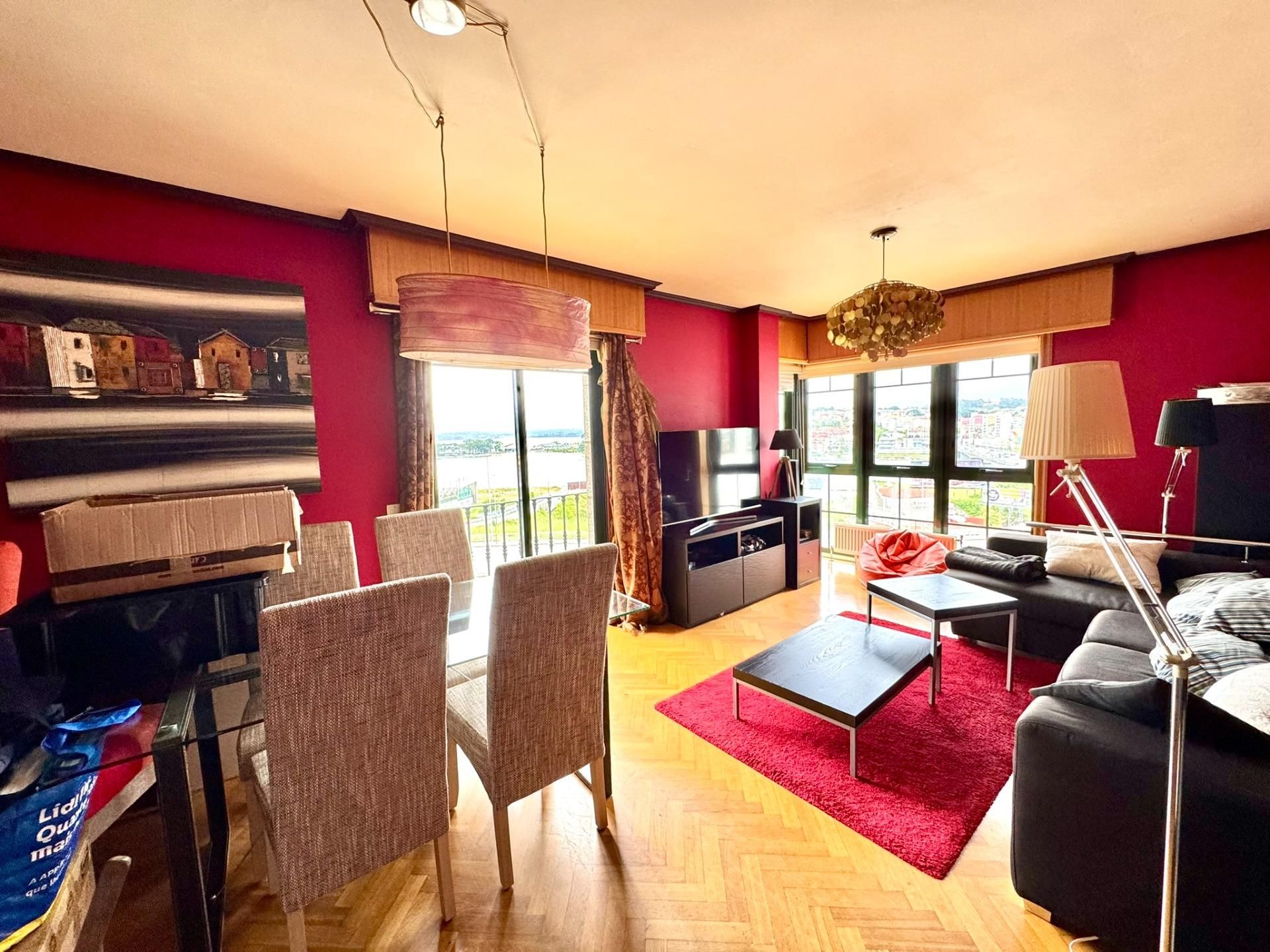Living room of Flat for sale in A Coruña Capital   with Heating, Private garden and Parquet flooring