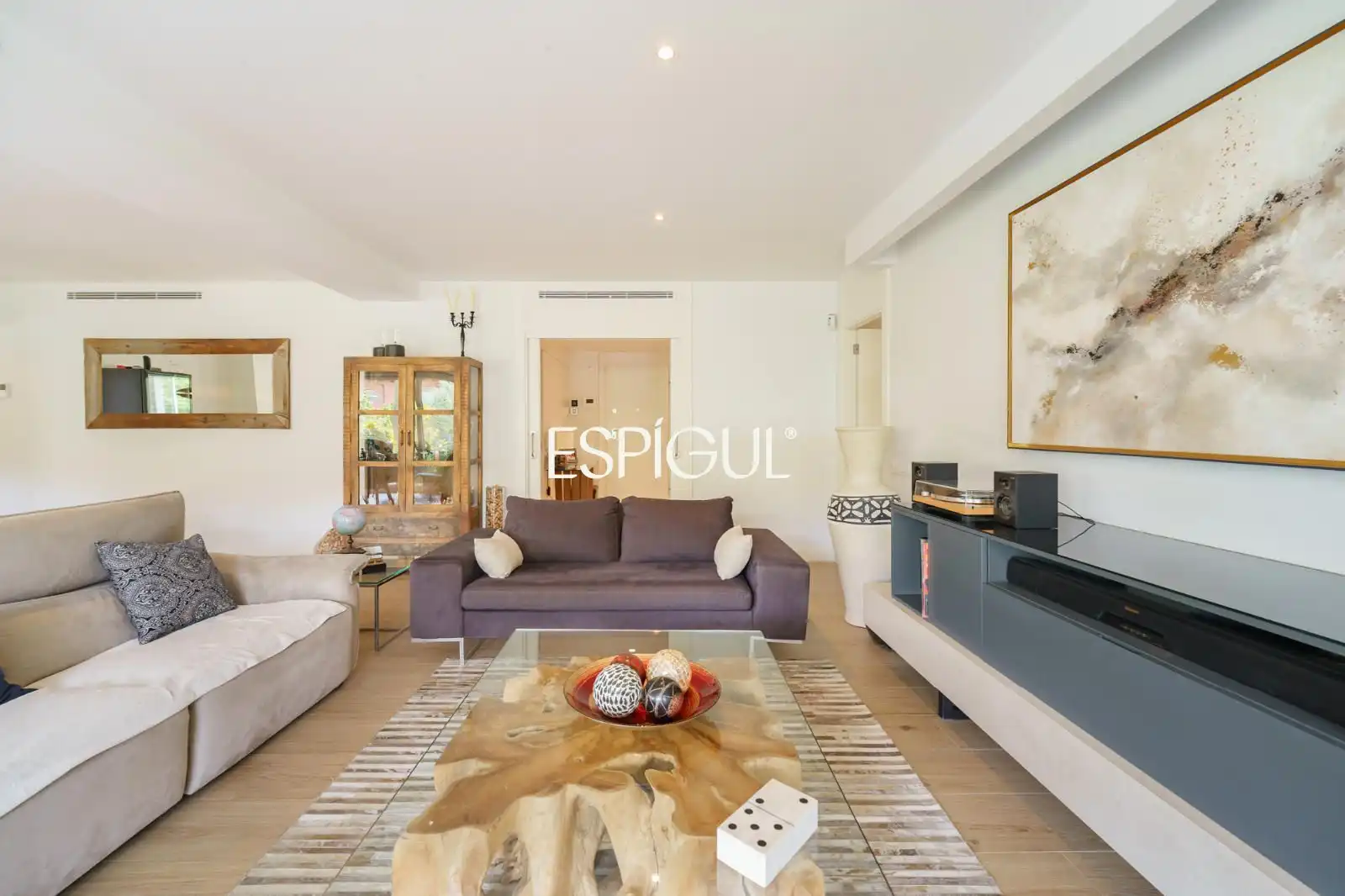 Sala de estar de Piso en venta en Sant Cugat del Vallès con Aire acondicionado, Calefacción y Terraza