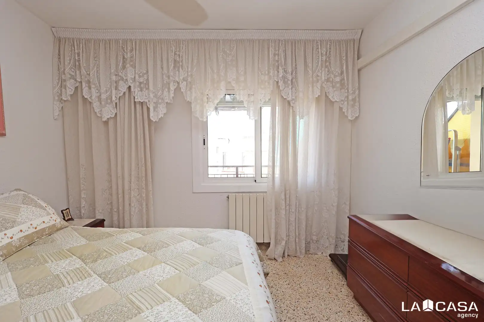 Piso con terraza en venta en Carrer de Josep Gras, imagen 21