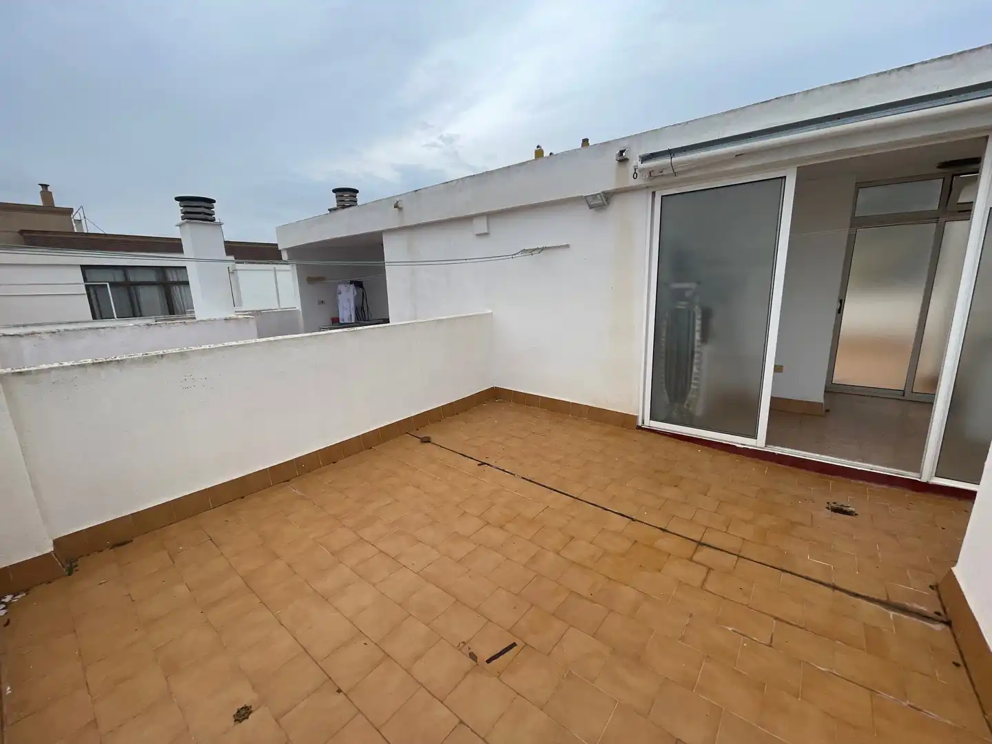 Terrassa de Casa adosada en venda en Catarroja amb Terrassa, Traster i Moblat