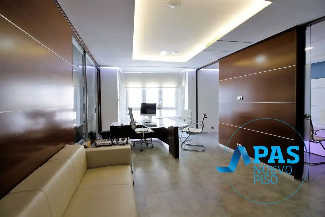 Piso en venta en Calle Lealtad, Centro - Ayuntamiento