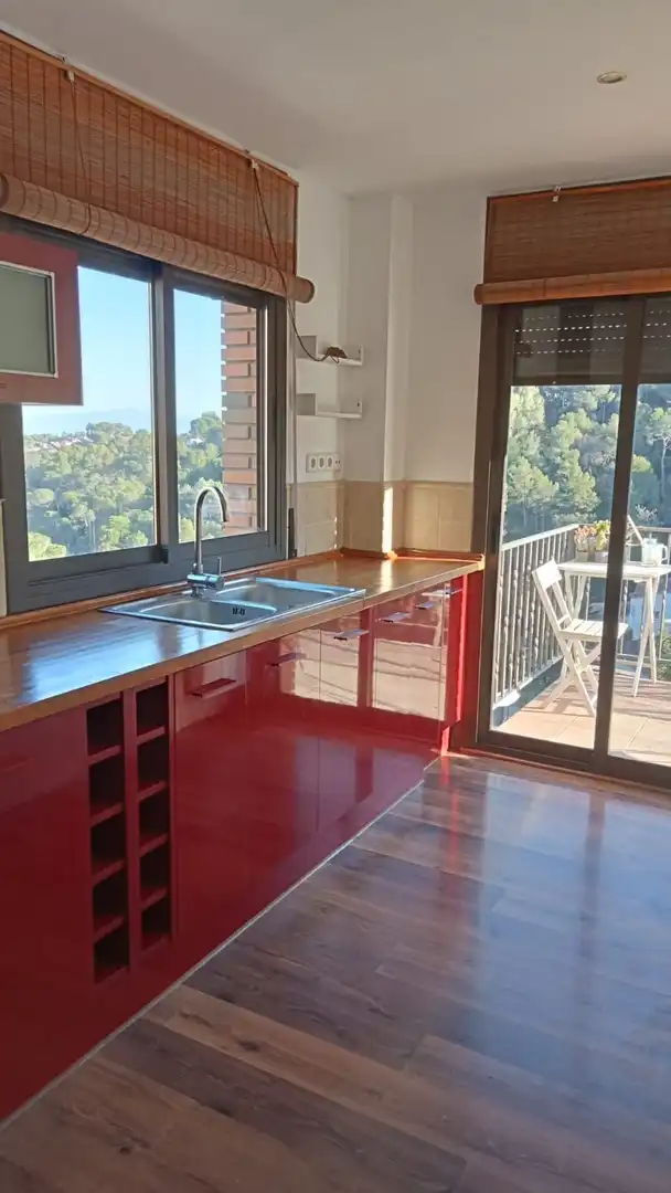 Kitchen of Houses for rent in Sant Cugat del Vallès  with Air Conditioner, Heating and Parquet flooring