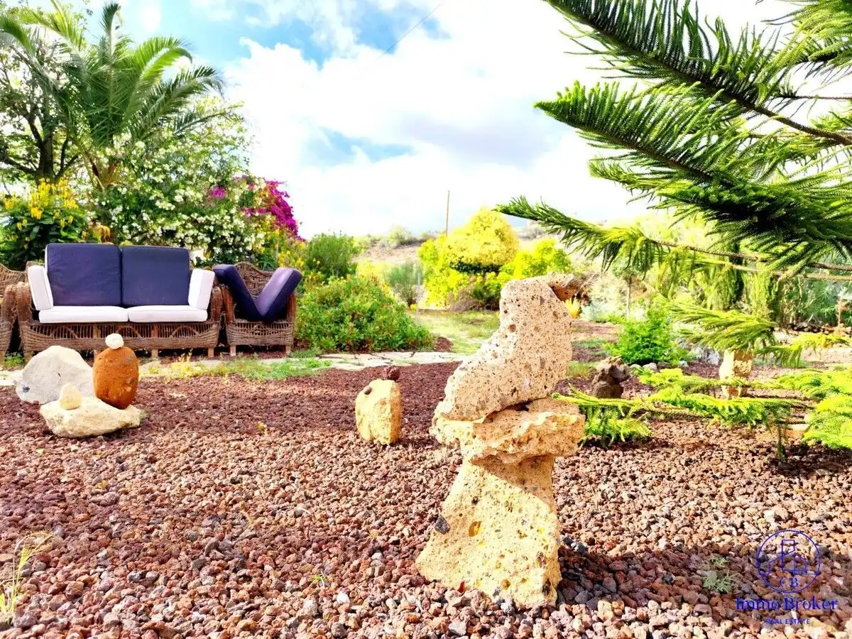 Jardí de Finca rústica en venda en Guía de Isora amb Aire condicionat, Jardí privat i Traster