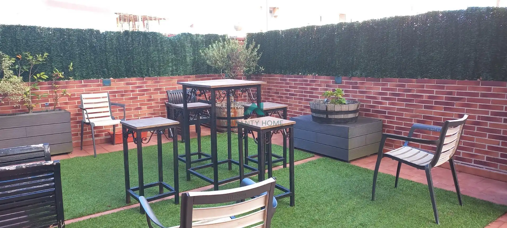 Terrasse von Erdgeschoss zum Verkauf in Santoña mit Heizung und Privatgarten