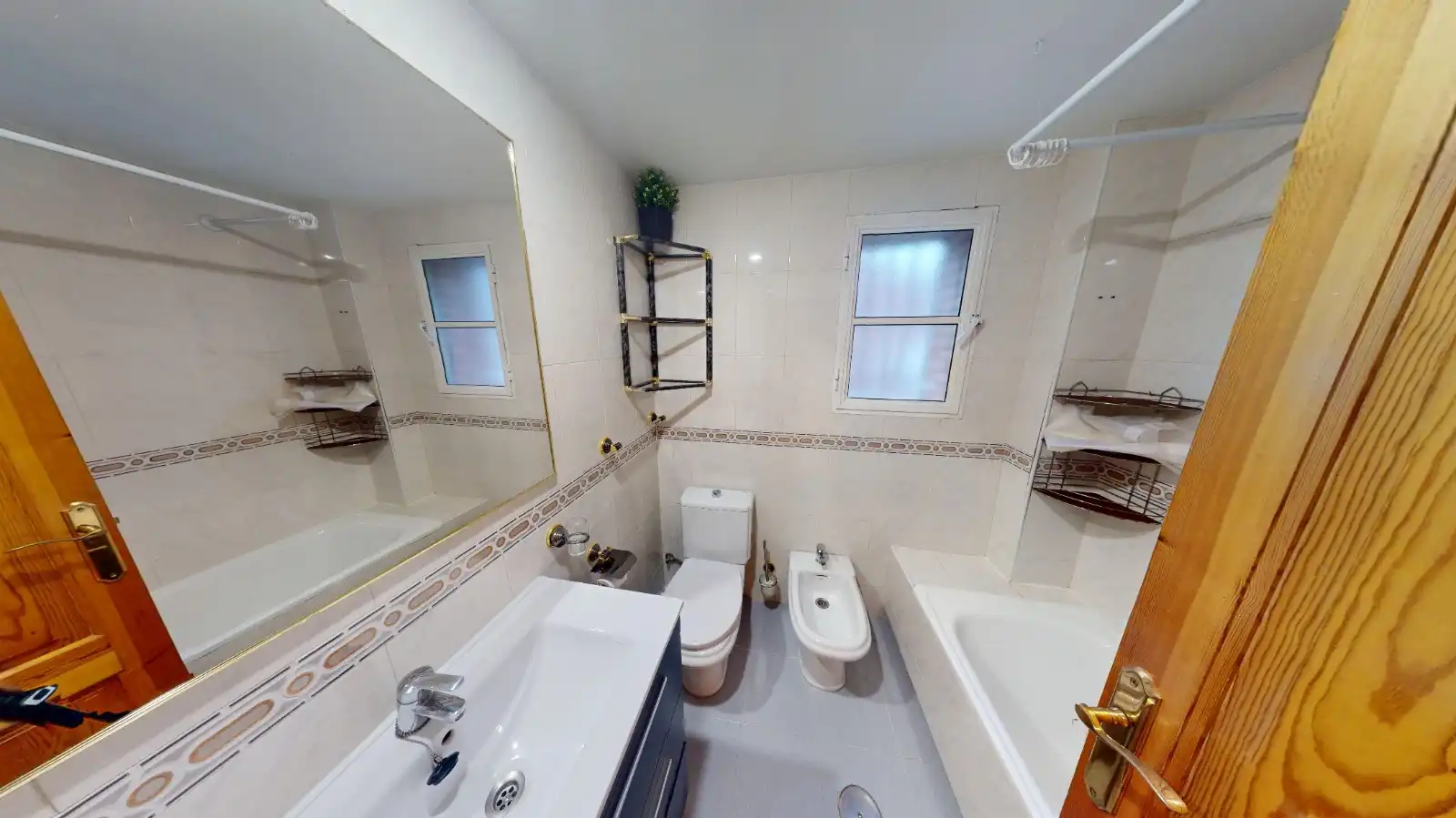 Bathroom of Detached homes for sale in Alicante / Alacant  with Air Conditioner, Heating and Private garden