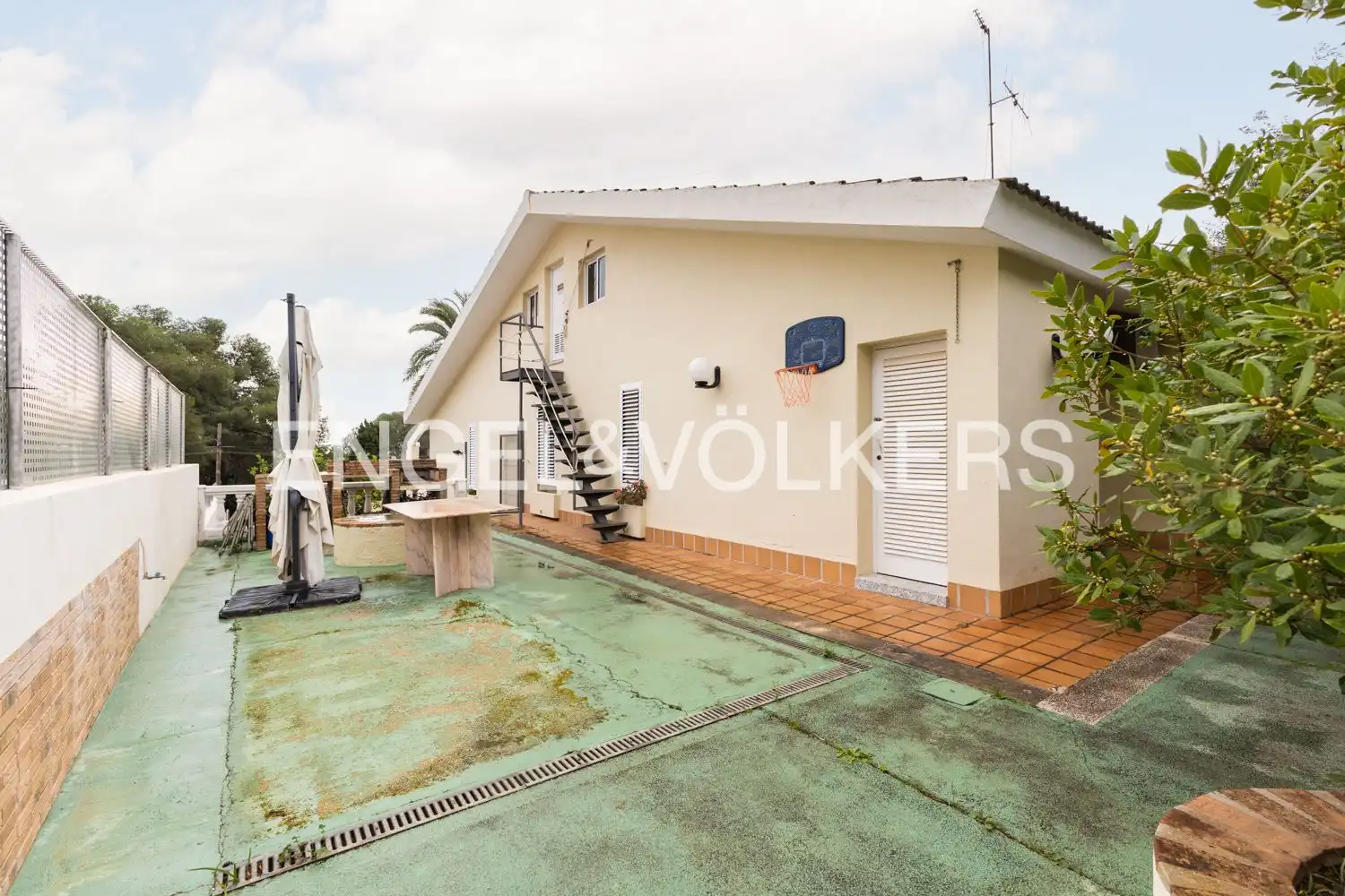 Vista exterior de Finca rústica en venta en Benicasim / Benicàssim con Calefacción, Jardín privado y Terraza
