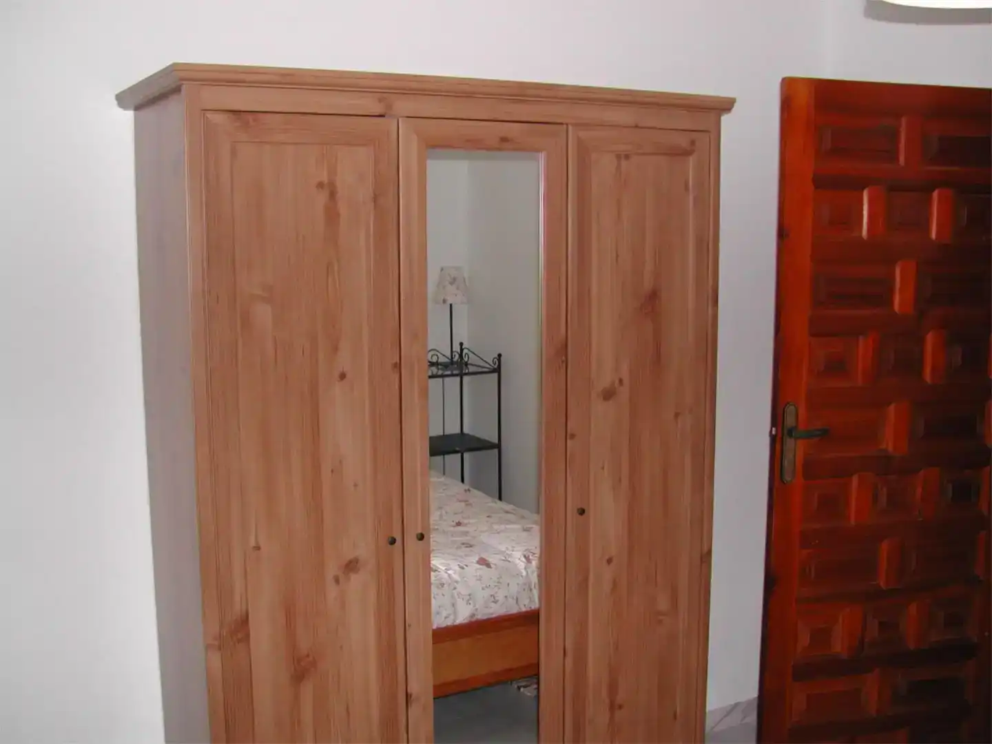 Dormitori de Casa adosada en venda en Almonaster la Real amb Moblat i Balcó