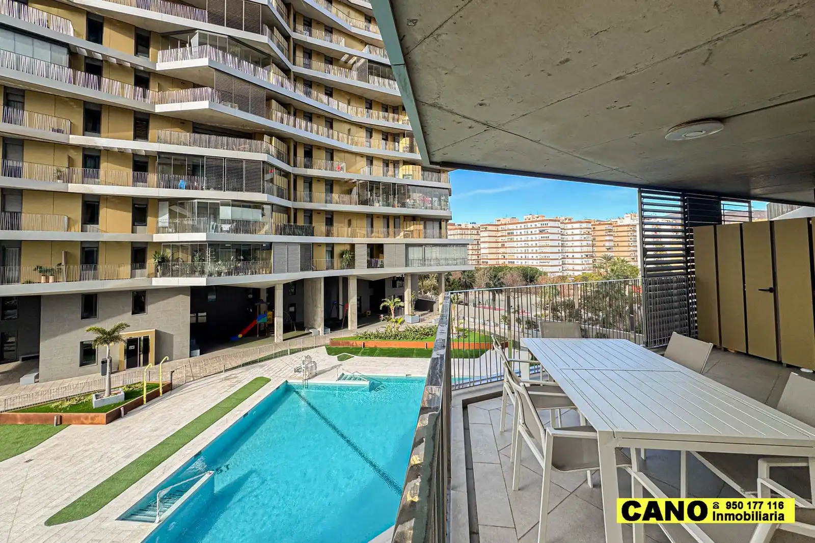Swimming pool of Flat for sale in Almería  with Terrace, Storage room and Swimming Pool