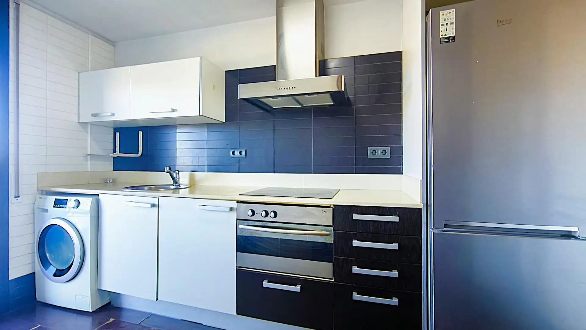 Cocina de Piso en venta en Manresa con Terraza, Amueblado y Balcón