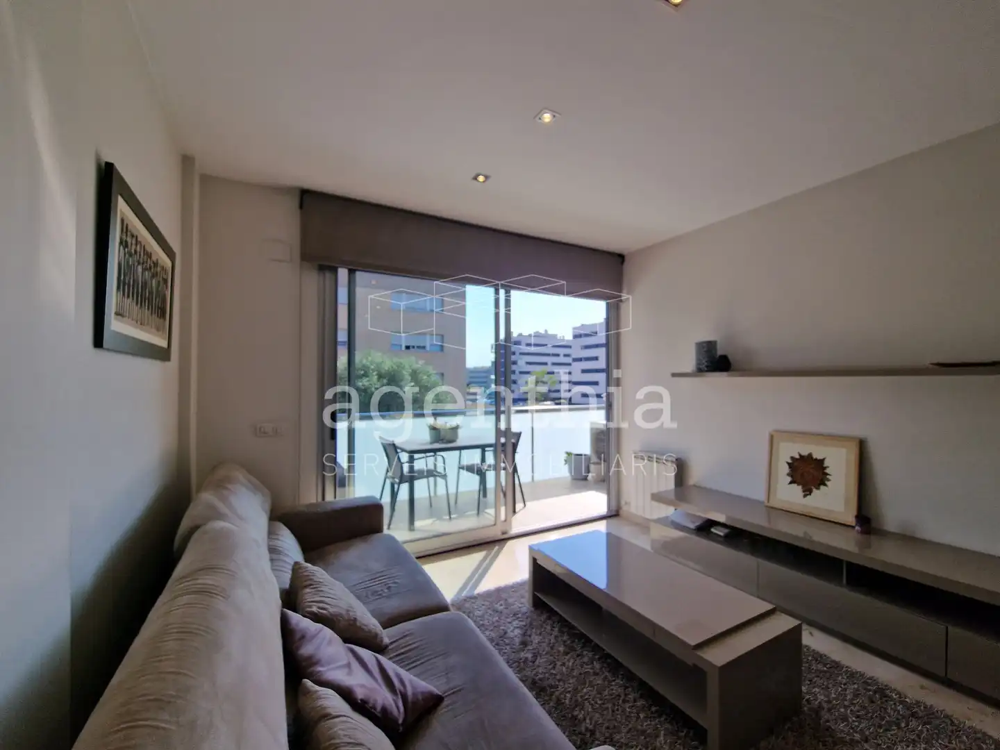 Wohnzimmer von Wohnung zum Verkauf in Girona mit Klimaanlage, Heizung und Terrasse