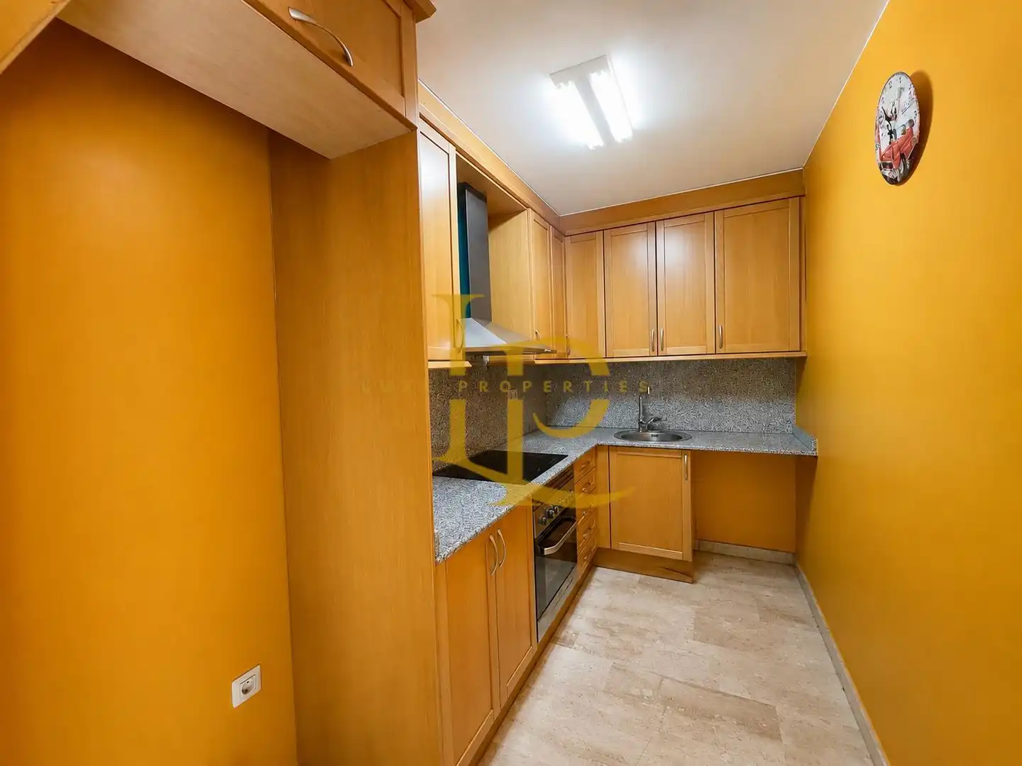 Duplex with terrace for sale in Carrer de la Mare de Déu de Lourdes, imagen 14