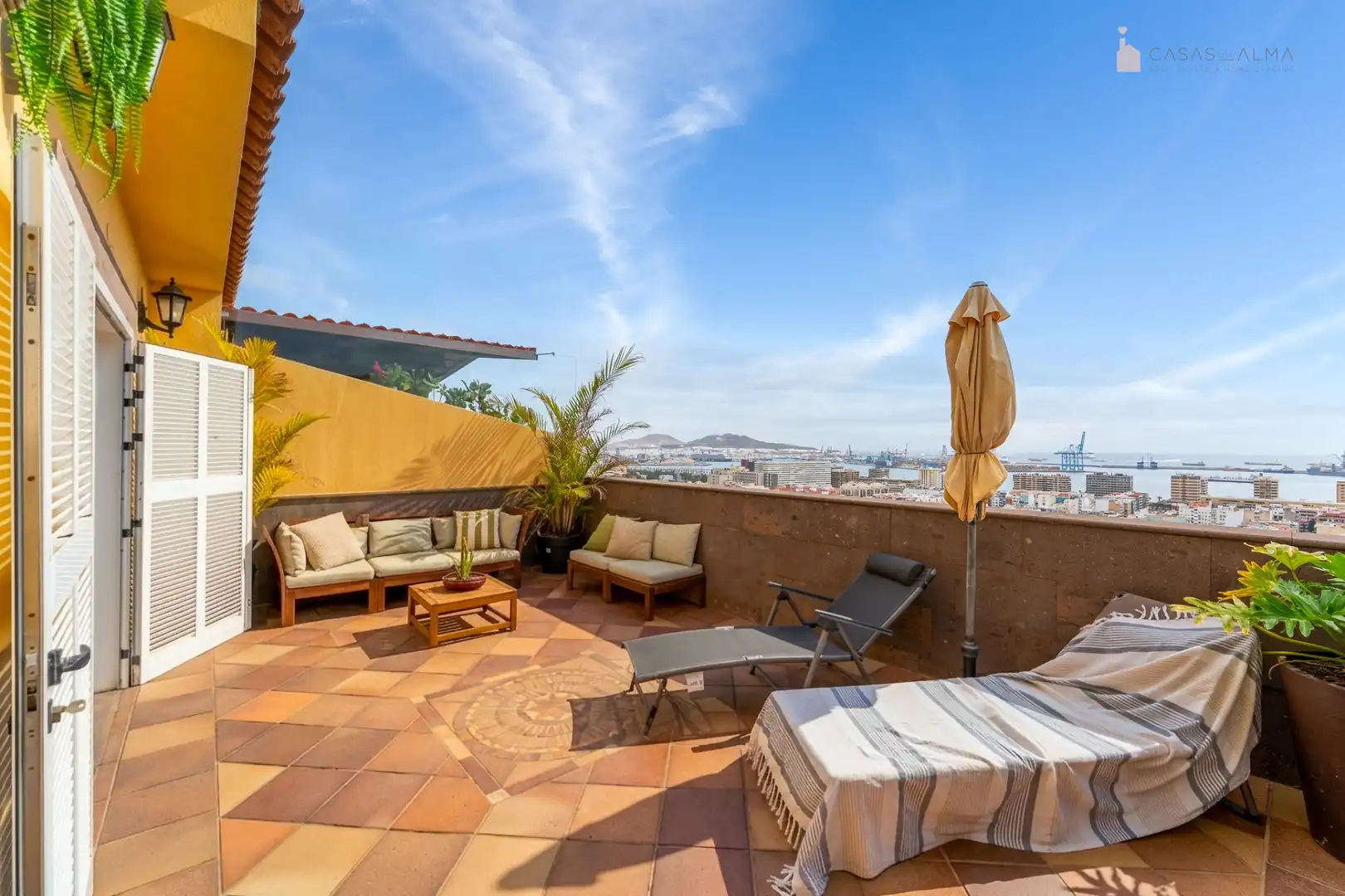 Terraza de Casa adosada en venta en Las Palmas de Gran Canaria con Aire acondicionado, Parquet y Terraza