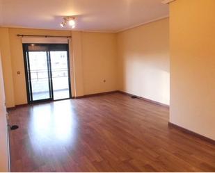 Sala d'estar de Pis de lloguer en Orihuela amb Balcó